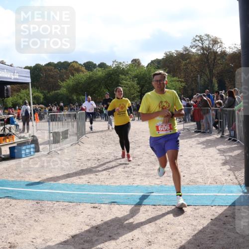 14.09.2025 - Stadtparktriathlon Strokosch-Dieckow http://msf.ph/oto/8884829 14.09.2025 10:55:37 Ziel 556, 580, 606 meine-sportfotos.de