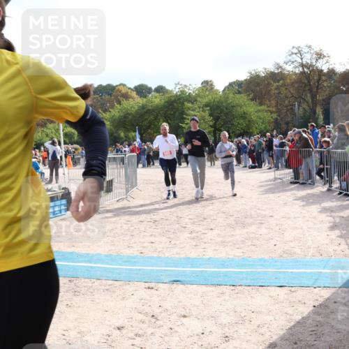14.09.2025 - Stadtparktriathlon Strokosch-Dieckow http://msf.ph/oto/8884838 14.09.2025 10:55:39 Ziel 580, 606 meine-sportfotos.de