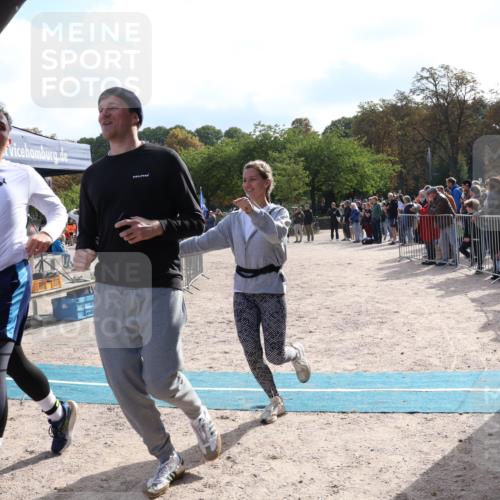14.09.2025 - Stadtparktriathlon Strokosch-Dieckow http://msf.ph/oto/8884849 14.09.2025 10:55:41 Ziel 580, 606 meine-sportfotos.de