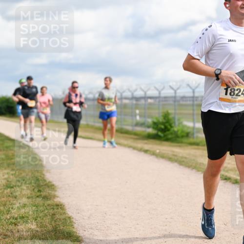 14.09.2025 - Airport Race Dr. Thomas Lammeyer http://msf.ph/oto/8884875 14.09.2025 12:40:09 Laufen 1824 meine-sportfotos.de