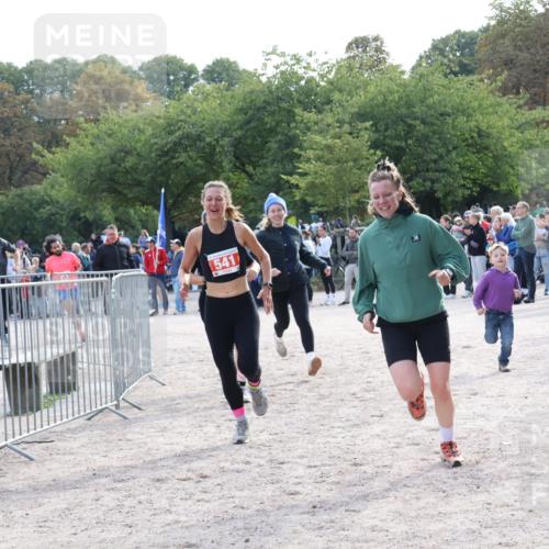 14.09.2025 - Stadtparktriathlon Strokosch-Dieckow http://msf.ph/oto/8884889 14.09.2025 10:57:30 Ziel 524, 541, 611 meine-sportfotos.de