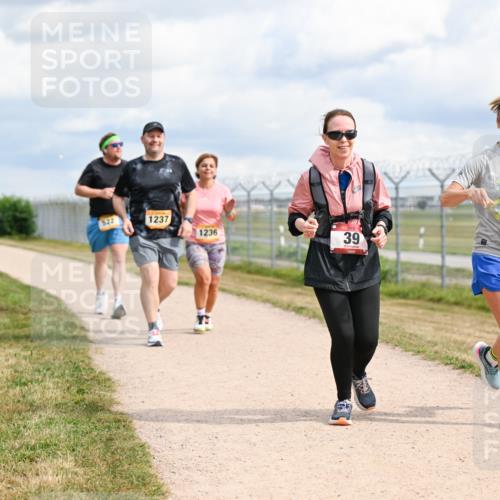 14.09.2025 - Airport Race Dr. Thomas Lammeyer http://msf.ph/oto/8884903 14.09.2025 12:40:13 Laufen 522, 1237, 1236, 39, 4257 meine-sportfotos.de