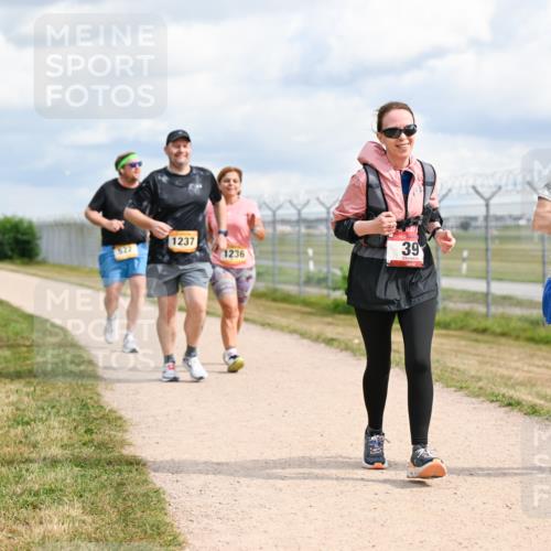 14.09.2025 - Airport Race Dr. Thomas Lammeyer http://msf.ph/oto/8884904 14.09.2025 12:40:13 Laufen 1237, 522, 1236, 39, 4257, 10 meine-sportfotos.de