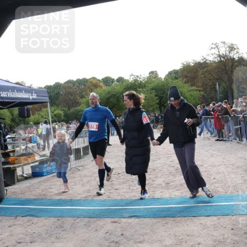 14.09.2025 - Stadtparktriathlon Strokosch-Dieckow http://msf.ph/oto/8884928 14.09.2025 10:57:39 Ziel 578, 611 meine-sportfotos.de