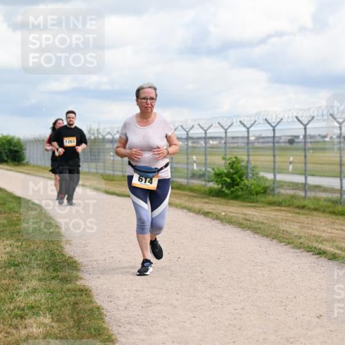 14.09.2025 - Airport Race Dr. Thomas Lammeyer http://msf.ph/oto/8884983 14.09.2025 12:40:25 Laufen 1263, 614 meine-sportfotos.de