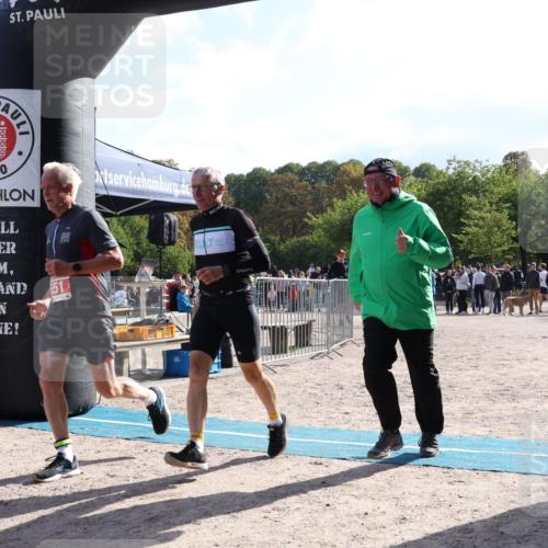14.09.2025 - Stadtparktriathlon Strokosch-Dieckow http://msf.ph/oto/8884994 14.09.2025 10:59:20 Ziel 514, 551, 595 meine-sportfotos.de
