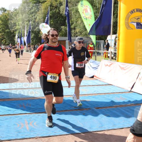 14.09.2025 - Airport Race Strokosch-Dieckow http://msf.ph/oto/8885022 14.09.2025 12:49:16 Ziel 43, 160, 167, 490, 1595, 1600, 4009, 4204 meine-sportfotos.de