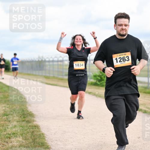 14.09.2025 - Airport Race Dr. Thomas Lammeyer http://msf.ph/oto/8885040 14.09.2025 12:40:31 Laufen 1834, 1263 meine-sportfotos.de