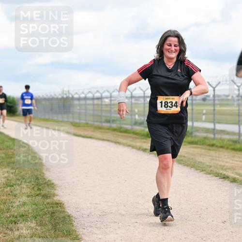 14.09.2025 - Airport Race Dr. Thomas Lammeyer http://msf.ph/oto/8885050 14.09.2025 12:40:32 Laufen 1834 meine-sportfotos.de