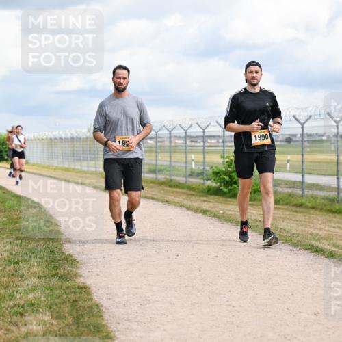 14.09.2025 - Airport Race Dr. Thomas Lammeyer http://msf.ph/oto/8885261 14.09.2025 12:41:14 Laufen 19, 1990 meine-sportfotos.de