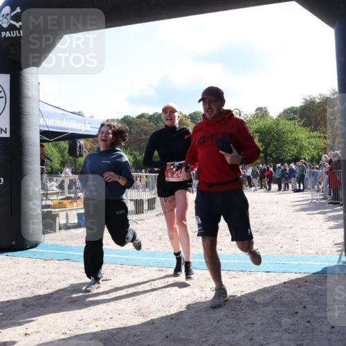 14.09.2025 - Stadtparktriathlon Strokosch-Dieckow http://msf.ph/oto/8885282 14.09.2025 11:05:25 Ziel 573, 620 meine-sportfotos.de