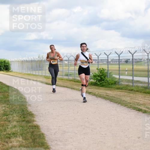 14.09.2025 - Airport Race Dr. Thomas Lammeyer http://msf.ph/oto/8885288 14.09.2025 12:41:21 Laufen 971, 1619 meine-sportfotos.de