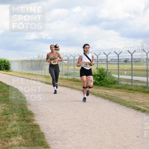 14.09.2025 - Airport Race Dr. Thomas Lammeyer http://msf.ph/oto/8885290 14.09.2025 12:41:21 Laufen 971, 1619 meine-sportfotos.de
