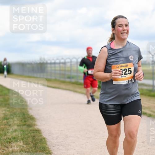 14.09.2025 - Airport Race Dr. Thomas Lammeyer http://msf.ph/oto/8885380 14.09.2025 12:41:37 Laufen 8, 25, 1625 meine-sportfotos.de