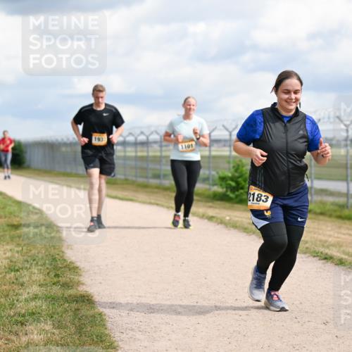 14.09.2025 - Airport Race Dr. Thomas Lammeyer http://msf.ph/oto/8885457 14.09.2025 12:42:07 Laufen 1933, 1101, 2183 meine-sportfotos.de