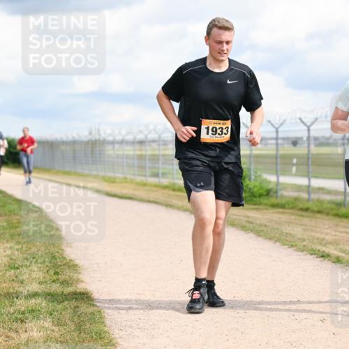 14.09.2025 - Airport Race Dr. Thomas Lammeyer http://msf.ph/oto/8885485 14.09.2025 12:42:10 Laufen 1933, 1101 meine-sportfotos.de