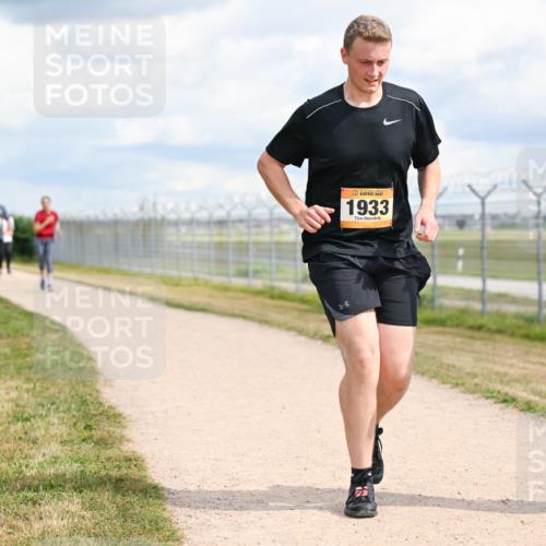 14.09.2025 - Airport Race Dr. Thomas Lammeyer http://msf.ph/oto/8885488 14.09.2025 12:42:11 Laufen 1933, 1101 meine-sportfotos.de