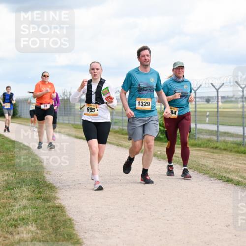 14.09.2025 - Airport Race Dr. Thomas Lammeyer http://msf.ph/oto/8885535 14.09.2025 12:42:32 Laufen 91, 995, 1329, 84 meine-sportfotos.de
