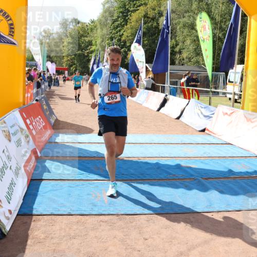 14.09.2025 - Airport Race Strokosch-Dieckow http://msf.ph/oto/8885608 14.09.2025 12:51:03 Ziel 103, 265, 585, 586, 1818 meine-sportfotos.de