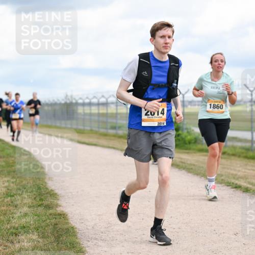 14.09.2025 - Airport Race Dr. Thomas Lammeyer http://msf.ph/oto/8885612 14.09.2025 12:42:41 Laufen 2014, 2014, 1860 meine-sportfotos.de