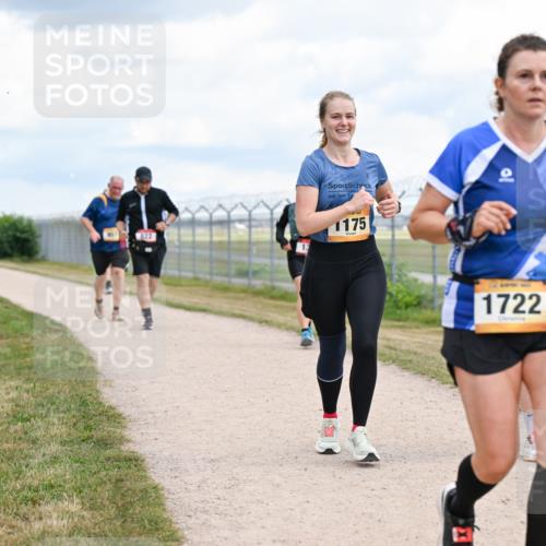 14.09.2025 - Airport Race Dr. Thomas Lammeyer http://msf.ph/oto/8885646 14.09.2025 12:42:50 Laufen 1175, 1722 meine-sportfotos.de