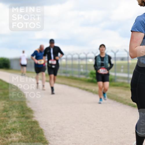 14.09.2025 - Airport Race Dr. Thomas Lammeyer http://msf.ph/oto/8885660 14.09.2025 12:42:52 Laufen 1175 meine-sportfotos.de