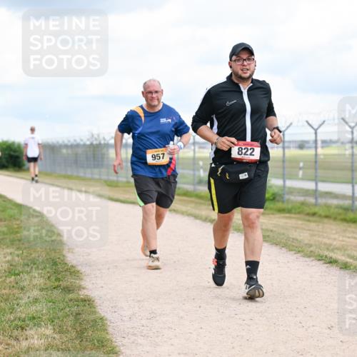 14.09.2025 - Airport Race Dr. Thomas Lammeyer http://msf.ph/oto/8885684 14.09.2025 12:42:55 Laufen 957, 822 meine-sportfotos.de