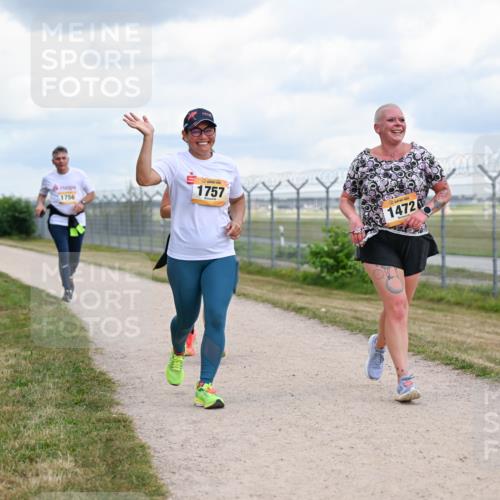 14.09.2025 - Airport Race Dr. Thomas Lammeyer http://msf.ph/oto/8885729 14.09.2025 12:43:23 Laufen 1756, 1757, 1472 meine-sportfotos.de
