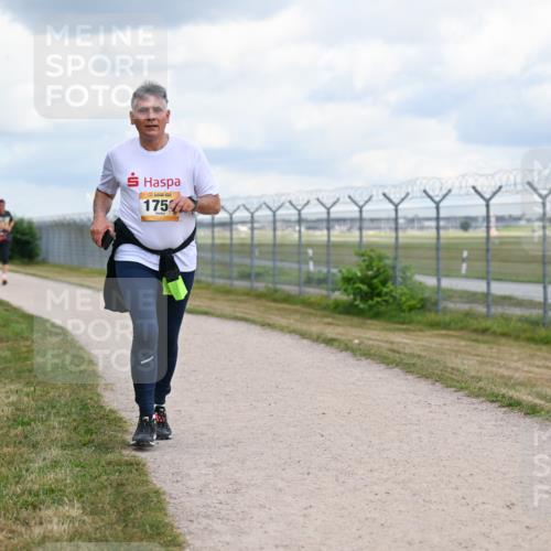 14.09.2025 - Airport Race Dr. Thomas Lammeyer http://msf.ph/oto/8885759 14.09.2025 12:43:27 Laufen 1759 meine-sportfotos.de