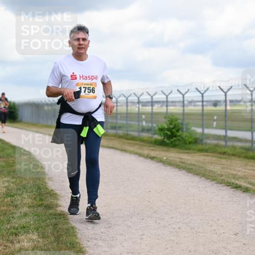 14.09.2025 - Airport Race Dr. Thomas Lammeyer http://msf.ph/oto/8885764 14.09.2025 12:43:27 Laufen 1756 meine-sportfotos.de