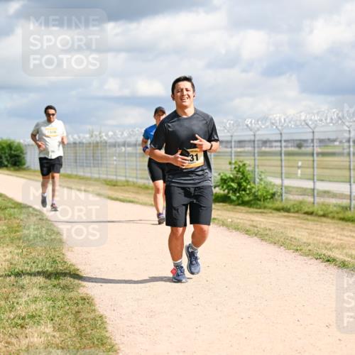 14.09.2025 - Airport Race Dr. Thomas Lammeyer http://msf.ph/oto/8885891 14.09.2025 12:44:30 Laufen 1806, 31 meine-sportfotos.de