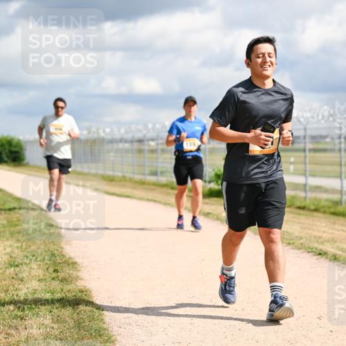 14.09.2025 - Airport Race Dr. Thomas Lammeyer http://msf.ph/oto/8885900 14.09.2025 12:44:31 Laufen 189 meine-sportfotos.de