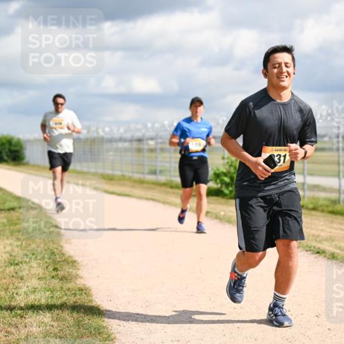 14.09.2025 - Airport Race Dr. Thomas Lammeyer http://msf.ph/oto/8885901 14.09.2025 12:44:31 Laufen 31 meine-sportfotos.de