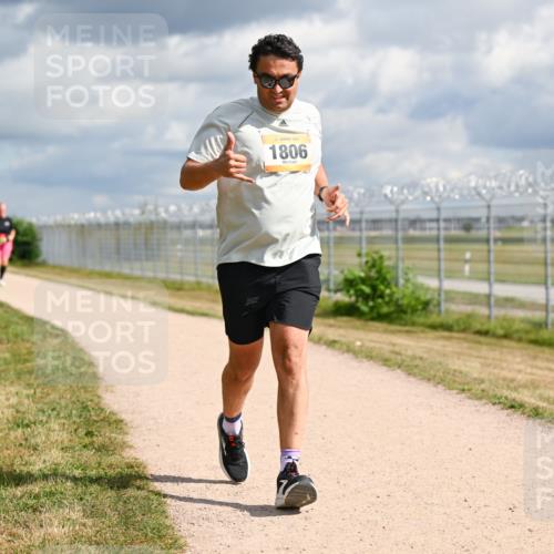14.09.2025 - Airport Race Dr. Thomas Lammeyer http://msf.ph/oto/8885935 14.09.2025 12:44:35 Laufen 1806 meine-sportfotos.de
