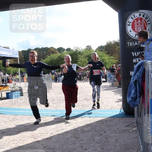 14.09.2025 - Stadtparktriathlon Strokosch-Dieckow http://msf.ph/oto/8885968 14.09.2025 11:07:48 Ziel 532, 533, 544 meine-sportfotos.de