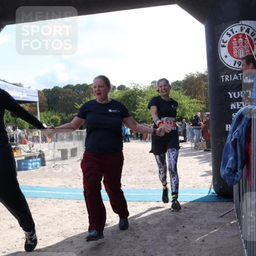 14.09.2025 - Stadtparktriathlon Strokosch-Dieckow http://msf.ph/oto/8885970 14.09.2025 11:07:49 Ziel 532, 533, 544 meine-sportfotos.de