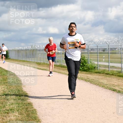 14.09.2025 - Airport Race Dr. Thomas Lammeyer http://msf.ph/oto/8885990 14.09.2025 12:44:52 Laufen 58, 208 meine-sportfotos.de