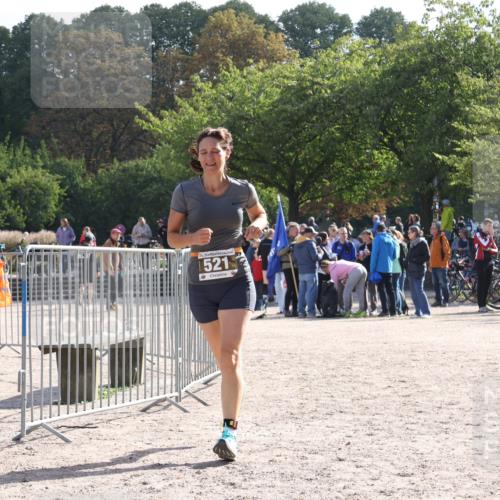 14.09.2025 - Stadtparktriathlon Strokosch-Dieckow http://msf.ph/oto/8886038 14.09.2025 11:11:05 Ziel 521 meine-sportfotos.de
