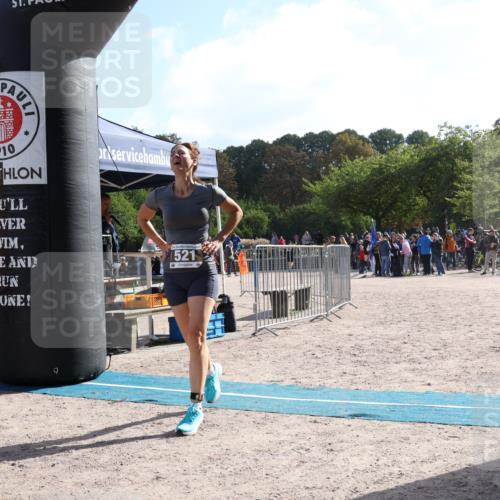 14.09.2025 - Stadtparktriathlon Strokosch-Dieckow http://msf.ph/oto/8886045 14.09.2025 11:11:07 Ziel 521 meine-sportfotos.de