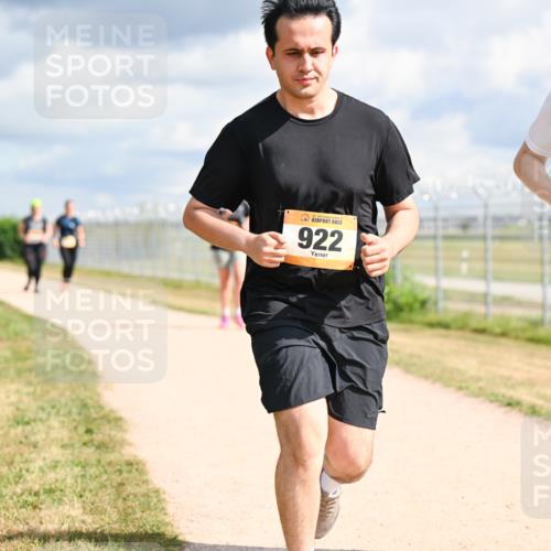 14.09.2025 - Airport Race Dr. Thomas Lammeyer http://msf.ph/oto/8886090 14.09.2025 12:45:03 Laufen 922, 1361 meine-sportfotos.de
