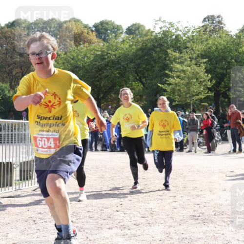 14.09.2025 - Stadtparktriathlon Strokosch-Dieckow http://msf.ph/oto/8886112 14.09.2025 11:13:05 Ziel 604 meine-sportfotos.de