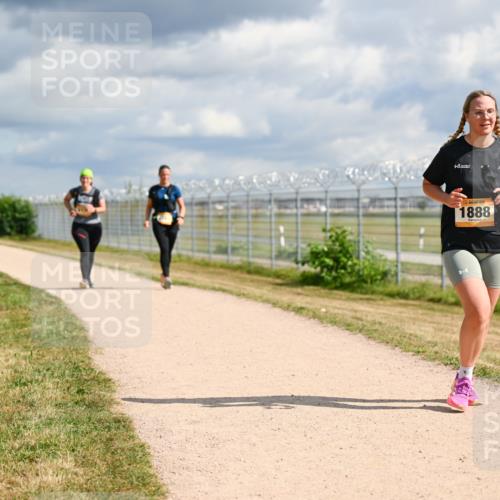 14.09.2025 - Airport Race Dr. Thomas Lammeyer http://msf.ph/oto/8886115 14.09.2025 12:45:07 Laufen 1888 meine-sportfotos.de