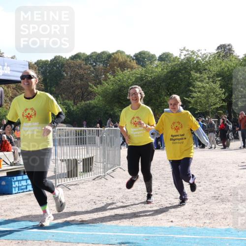 14.09.2025 - Stadtparktriathlon Strokosch-Dieckow http://msf.ph/oto/8886118 14.09.2025 11:13:06 Ziel 604 meine-sportfotos.de