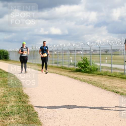 14.09.2025 - Airport Race Dr. Thomas Lammeyer http://msf.ph/oto/8886122 14.09.2025 12:45:08 Laufen 1888 meine-sportfotos.de