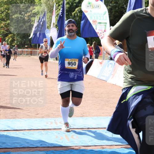 14.09.2025 - Airport Race Strokosch-Dieckow http://msf.ph/oto/8886191 14.09.2025 12:52:25 Ziel 659, 690, 696, 950, 1476 meine-sportfotos.de