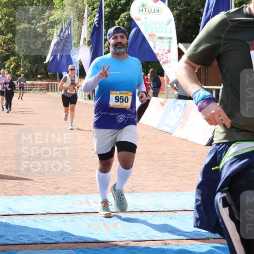 14.09.2025 - Airport Race Strokosch-Dieckow http://msf.ph/oto/8886198 14.09.2025 12:52:25 Ziel 659, 690, 696, 950, 1476 meine-sportfotos.de