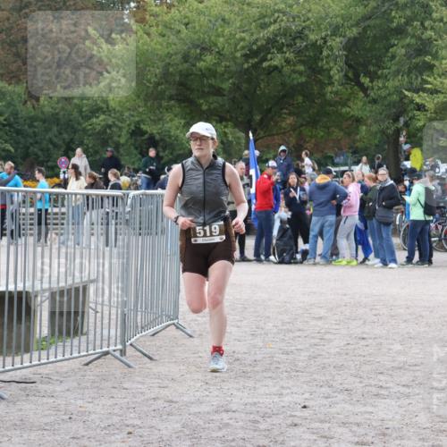 14.09.2025 - Stadtparktriathlon Strokosch-Dieckow http://msf.ph/oto/8886268 14.09.2025 11:16:19 Ziel 519 meine-sportfotos.de