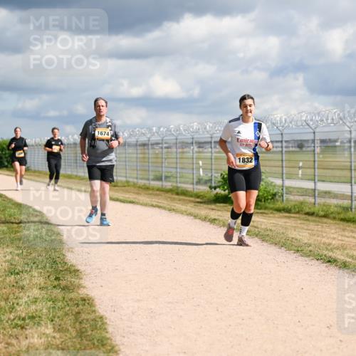 14.09.2025 - Airport Race Dr. Thomas Lammeyer http://msf.ph/oto/8886307 14.09.2025 12:45:48 Laufen 1674, 1832 meine-sportfotos.de