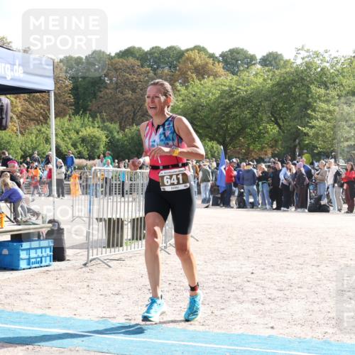 14.09.2025 - Stadtparktriathlon Strokosch-Dieckow http://msf.ph/oto/8886321 14.09.2025 11:18:39 Ziel 641 meine-sportfotos.de