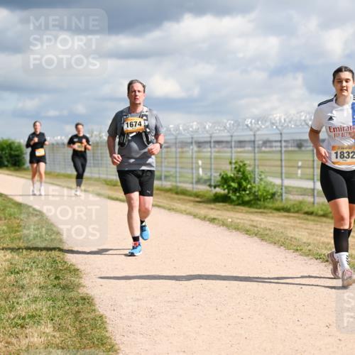 14.09.2025 - Airport Race Dr. Thomas Lammeyer http://msf.ph/oto/8886332 14.09.2025 12:45:49 Laufen 1674, 1832 meine-sportfotos.de